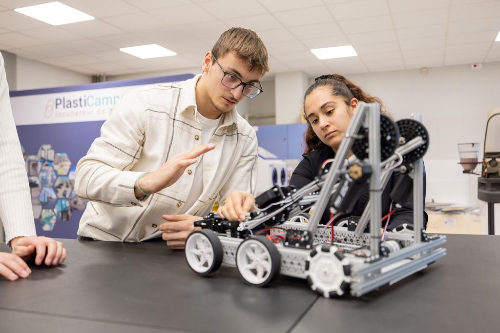 Projet robotique étudiants Plasticampus